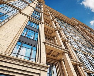 Средний «квадрат» апартаментов старой Москвы снизился за месяц на 5,2%
