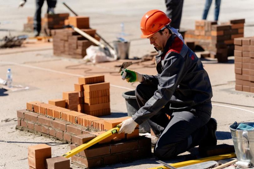 Конкурс «Строймастер-2025» в номинации «Лучший каменщик»