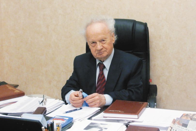 Наиль Кикичев
