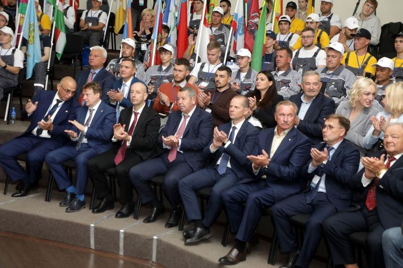 Как преодолеть кадровый голод на стройплощадках России?