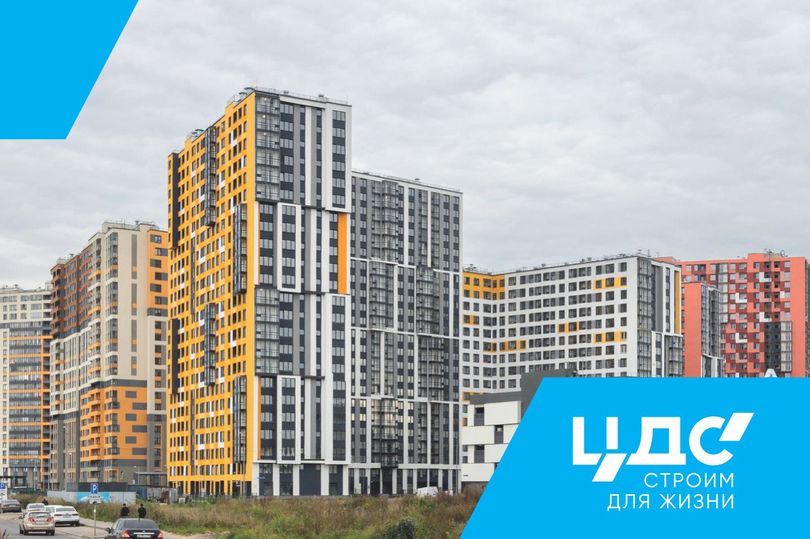 С днем рождения Александра Дрозденко поздравляет генеральный директор Группы ЦДС Михаил Медведев