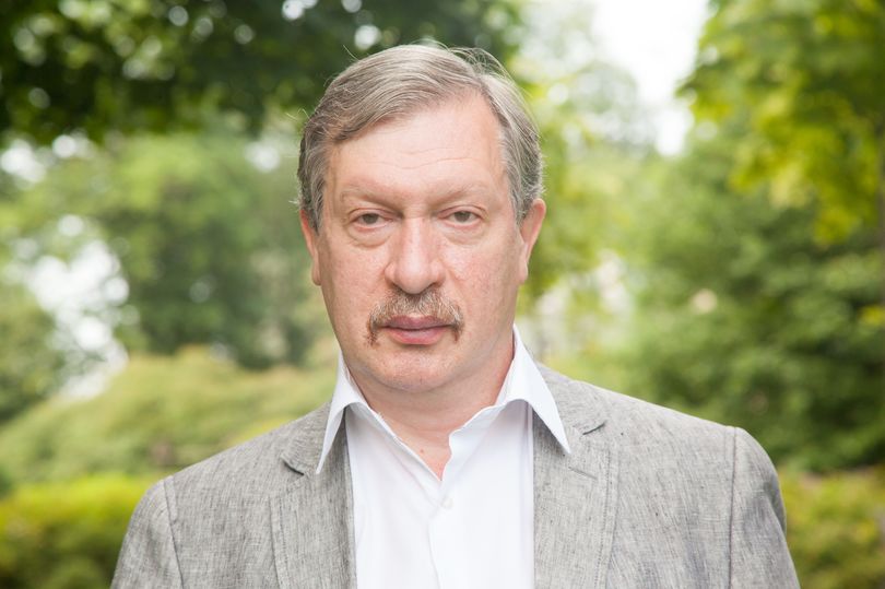 Юрий Шевчук - председатель Северо-Западной экологической организации «Зеленый Крест»