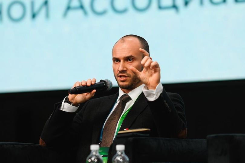 Артем Кондратьев