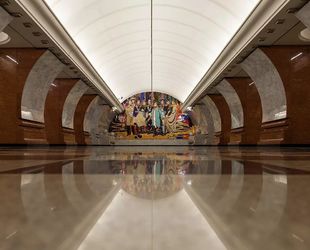 Станцию метро «Парк победы» в Петербурге реконструируют