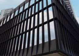 Первый бизнес-центр по концепции «сервисный офис» построен на Хорошевском шоссе в Москве