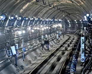 На реконструируемой станции метро «Варшавская» обновляют инженерные системы
