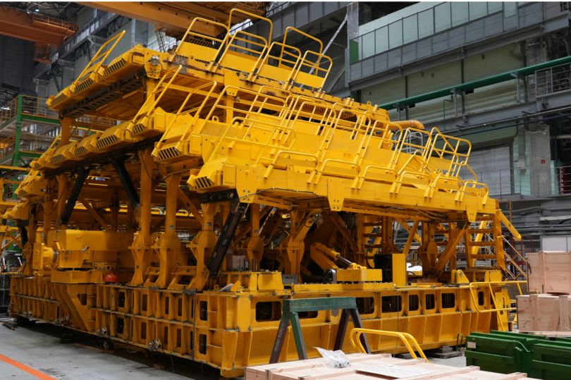 Обуховский завод завершил поставку техники для строительства новой линии метро Петербурга