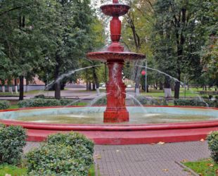 У Старого фонтана в Великом Новгороде начинается благоустройство сквера