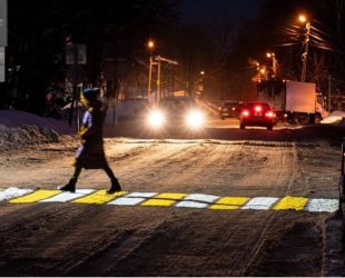 Более 700 пешеходных переходов оборудовали дополнительной подсветкой в Подмосковье