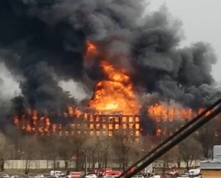 Здание Невской мануфактуры будут восстанавливать из пепла