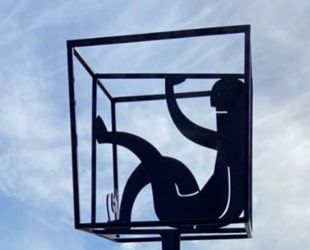 Символ самоизоляции заложил основу для будущего арт-парка на ул. Верности