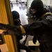 Полиция проводит десятки обысков в квартирах действующих и бывших сотрудников «Водоканала СПб»