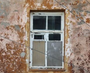 В Петербурге будут вести реестр недостроев и заброшенных зданий