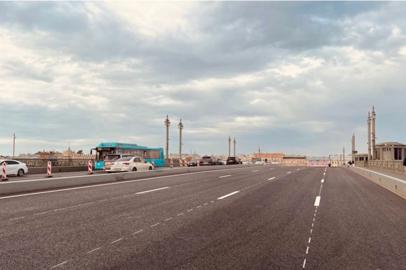 В Петербурге завершен ремонт Благовещенского моста