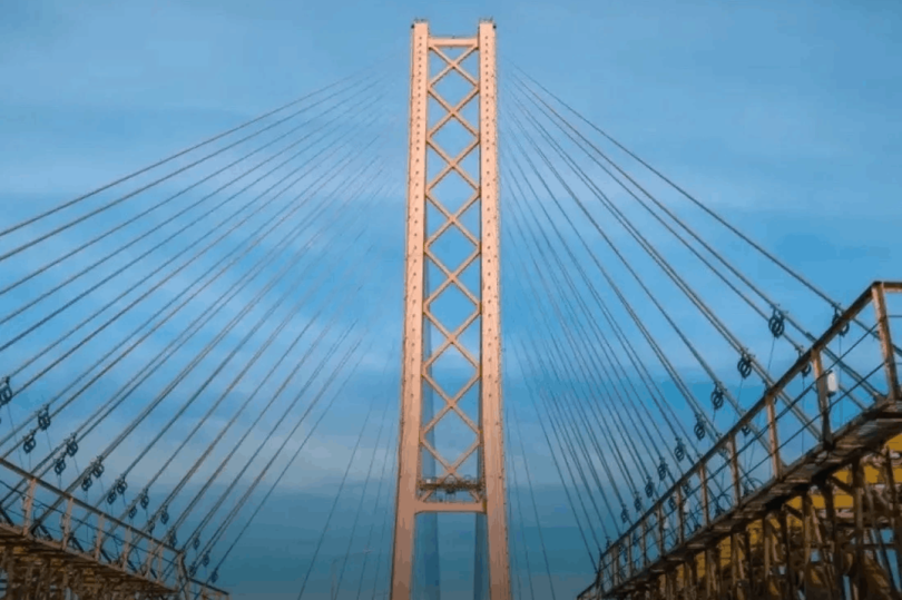 В Югре реализуют новые дорожные проекты