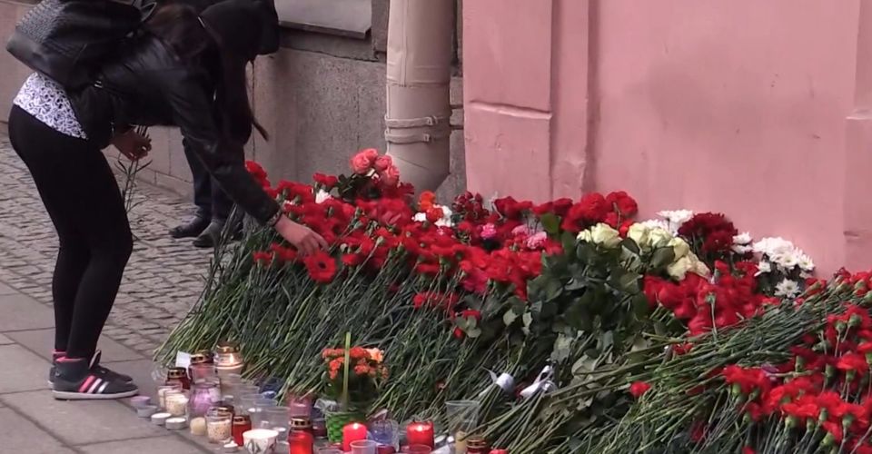Кто умер в больнице после теракта. Соболезнования пострадавшим при теракте в Петербурге.