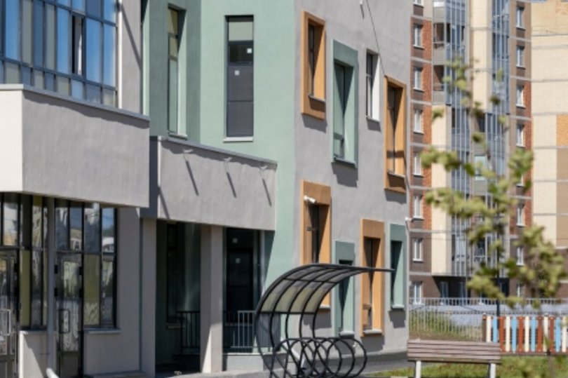 В ЖК «Юнтолово» петербургский застройщик ввел в эксплуатацию четвертый детский сад