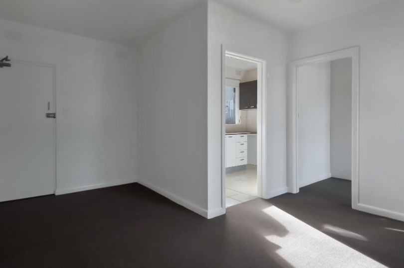 До 6 млрд рублей вырастут расходы на обеспечение жильём детей-сирот в Свердловской области