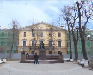 За год Николаевское кавалерийское училище в Петербурге превратят в современную школу