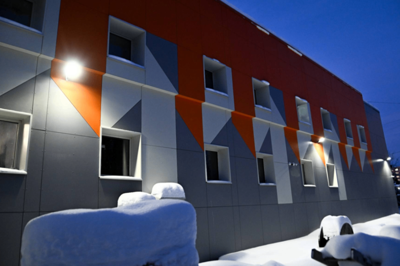 В ленинградском Кировске завершают строительство бассейна