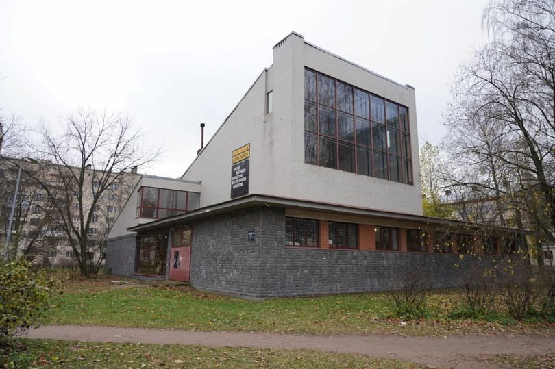 Дом-мастерская скульптора Михаила Аникушина в Вяземском саду Петербурга обрела статус регионального памятника