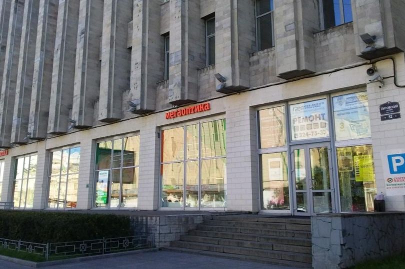Владелец здания “Счастливый взгляд” на Лиговском проспекте в Петербурге опротестовал снижение на 44% его кадастровой стоимости перед сносом ради метро