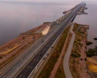 Правительство направит более 10 млрд рублей на ремонт и строительство дорог в Крыму, Татарстане, Новосибирской области и Камчатском крае
