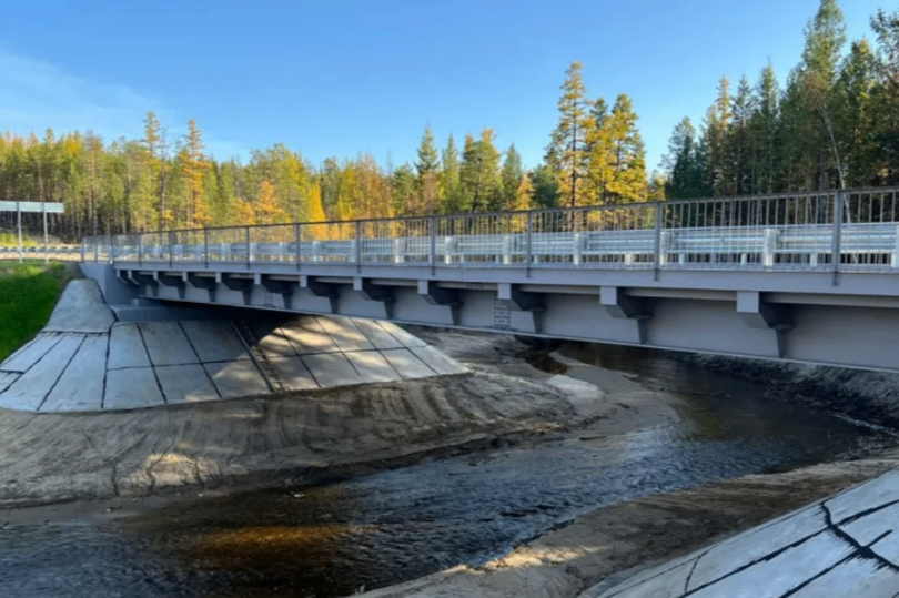 Четыре мостовых перехода отремонтированы в Якутии в 2025 году