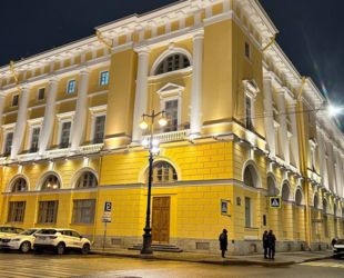 В Петербурге завершили реставрацию фасадов зданий Дирекции императорских театров и Министерства народного просвещения