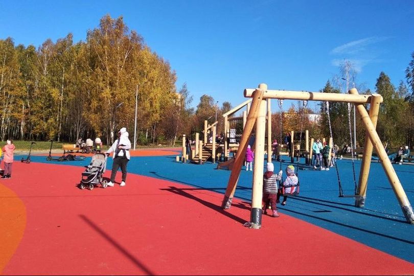 В парке «Липовая роща» в Электроуглях завершилось обустройство игровой зоны для детей