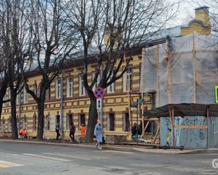 На доме Сметанина в Великом Новгороде сняли строительные леса