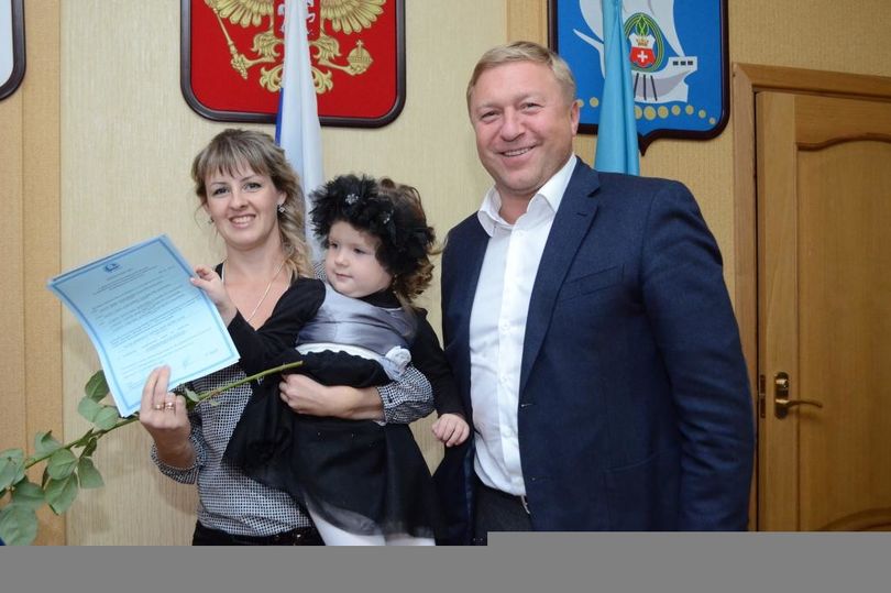 В Калининграде 15 молодых семей получили субсидии на покупку жилья