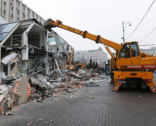 Более 80 объектов самостроя ликвидировано в центре Москвы с начала года