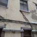 Жильцов аварийного дома на Полтавской переселят в маневренный фонд по суду
