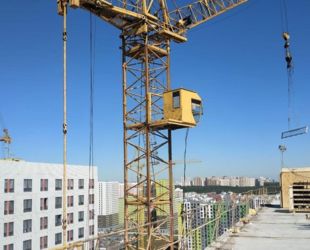 В Серпухове приступили к строительству 2 этажа новой поликлиники