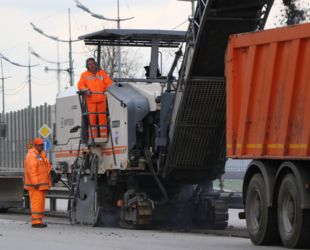 В Подмосковье в этом году отремонтируют более 1 тыс. км дорог