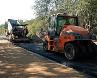 Продолжается масштабная реконструкция дороги Валдай — Демянск