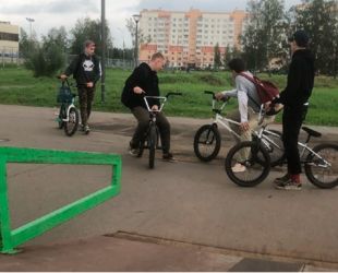 Скейт-парк в Завкозальном районе Великого Новгорода готовят к открытию