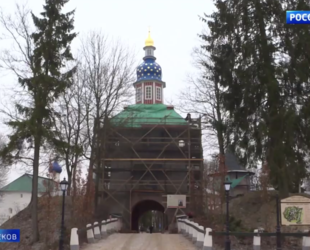 В Пскове, на Башне Святых ворот, которая еще известна как Петровская, завершается реставрация