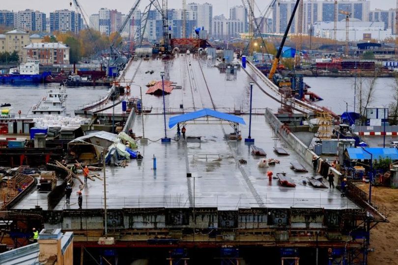 В Петербурге завершается подготовка к установке разводных пролётов на Большом Смоленском мосту