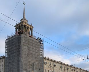 Жилой дом с башней на Московском проспекте Петербурга признан региональным памятником