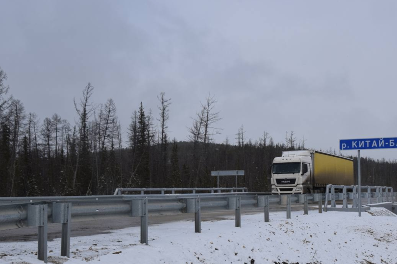 Два обновленных моста введены в эксплуатацию на федеральной трассе А-360 «Лена» в Якутии