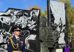 В Чите открыли мемориальный комплекс, посвященный «Детям войны»