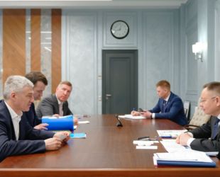 В Минстрое России состоялась рабочая встреча Ирека Файзуллина с Главой Республики Карелия Артуром Парфенчиковым