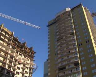 Санкт-Петербург продолжает работу по сокращению числа объектов незавершенного строительства