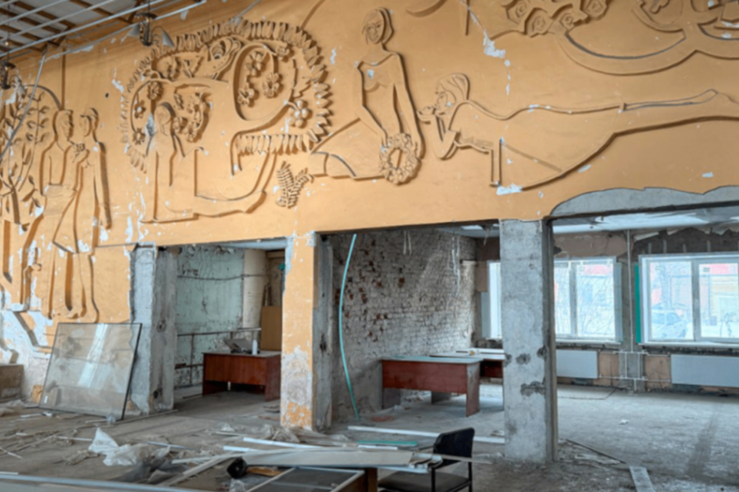 Петербург восстановит Центральный ЗАГС в Мариуполе