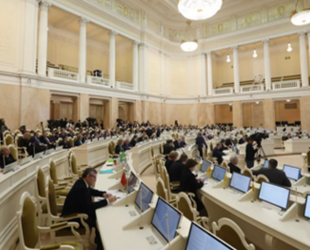 Заксобрание Петербурга доработает текст федерального закона о реновации