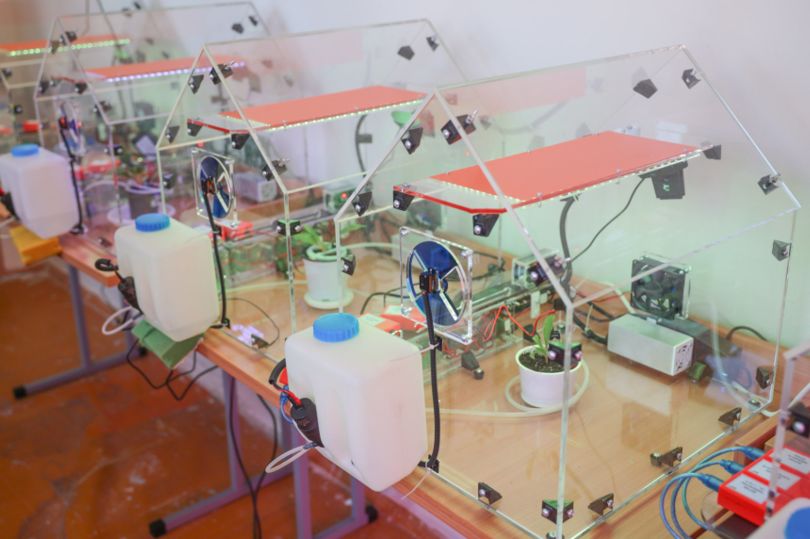 Во Владивостоке открыли комплекс учебных мастерских городского благоустройства