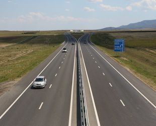 В Крыму завершается передача в федеральную собственность двух автомобильных дорог