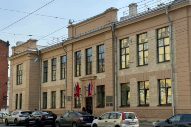 Бывшее здание ремесленного училища Русского технического общества при Петроградском металлическом заводе в Калининском районе Петербурга признано региональным памятником